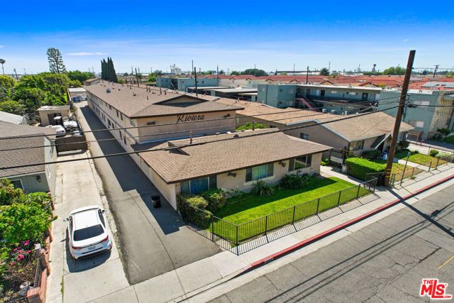 4502 Elizabeth Street, Cudahy, CA 90201