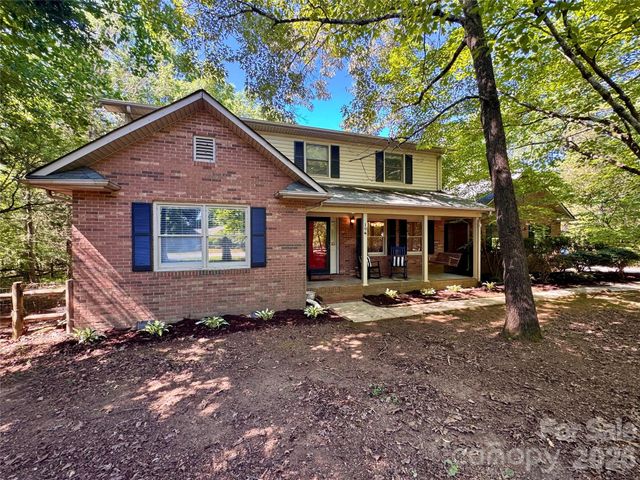 196 Flint Ridge Drive, Concord, NC 28025