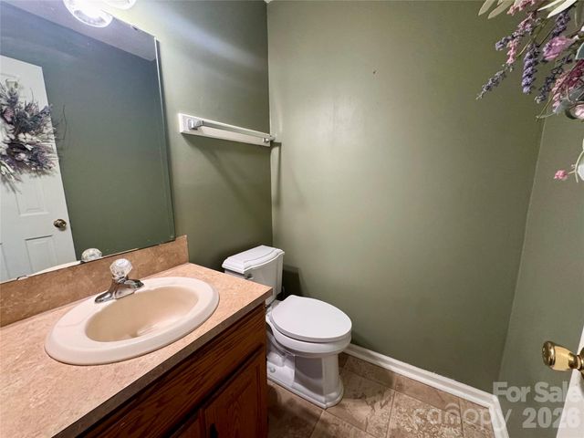 196 Flint Ridge Drive, Concord, NC 28025