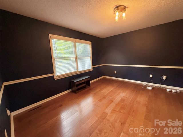 196 Flint Ridge Drive, Concord, NC 28025