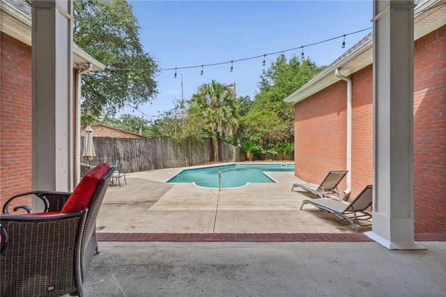 2518 Muir Woods W Drive, Mobile, AL 36693