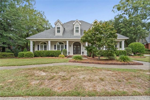 2518 Muir Woods W Drive, Mobile, AL 36693