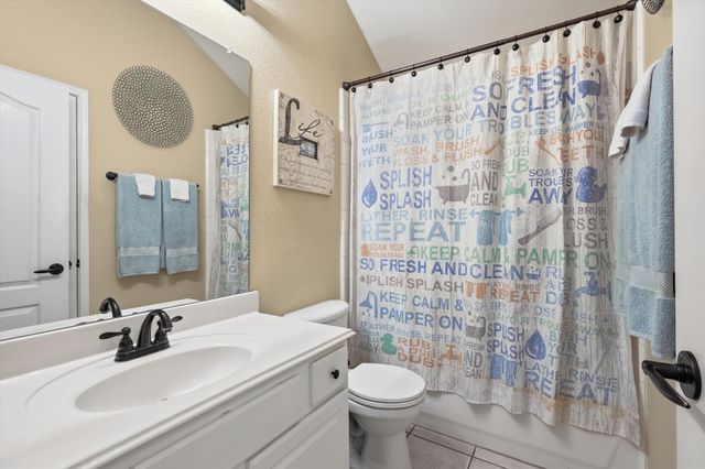 310 Salsbury Drive, Euless, TX 76040