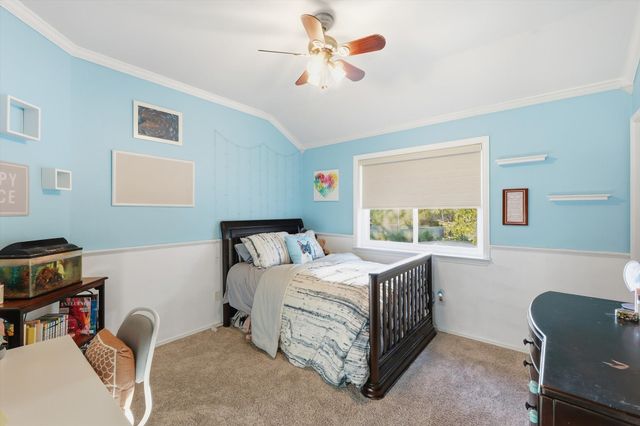 310 Salsbury Drive, Euless, TX 76040