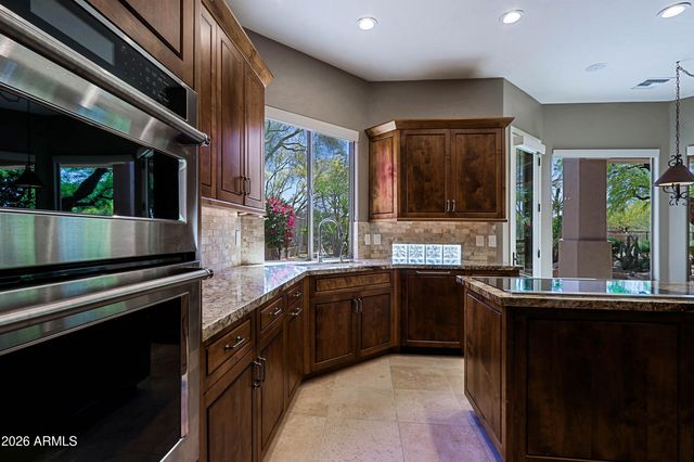 6991 E Mighty Saguaro Way, Scottsdale, AZ 85256