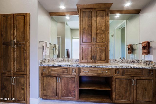 6991 E Mighty Saguaro Way, Scottsdale, AZ 85256