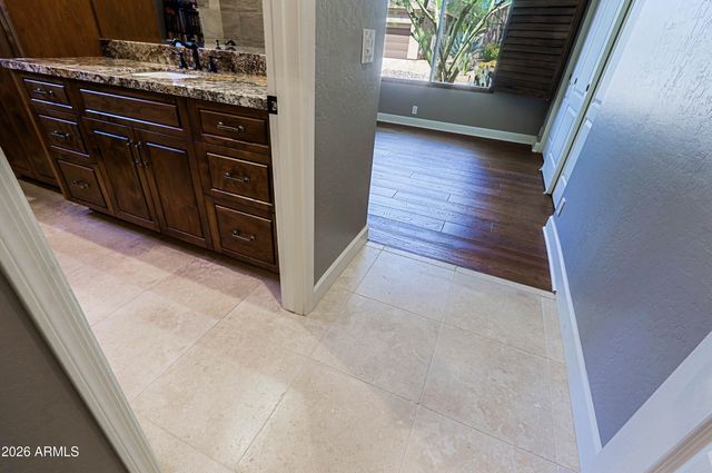 6991 E Mighty Saguaro Way, Scottsdale, AZ 85256