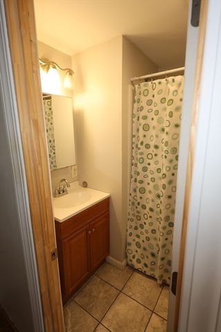 66 Coleman St, Abington, MA 02351