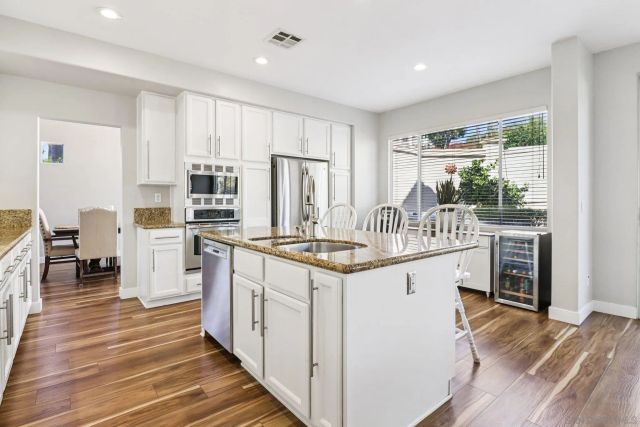 2904 Avenida Valera, Carlsbad, CA 92009