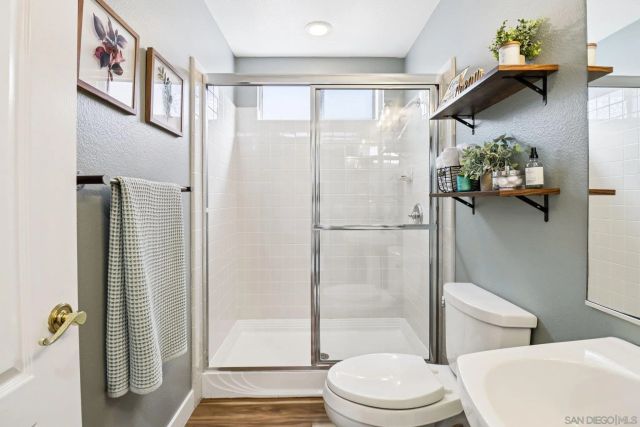 2904 Avenida Valera, Carlsbad, CA 92009