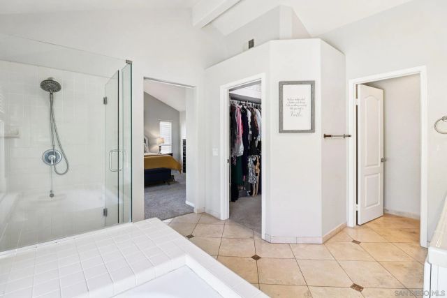 2904 Avenida Valera, Carlsbad, CA 92009