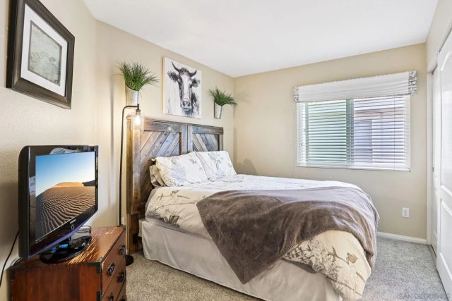 2904 Avenida Valera, Carlsbad, CA 92009