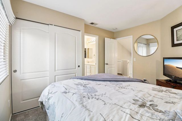 2904 Avenida Valera, Carlsbad, CA 92009