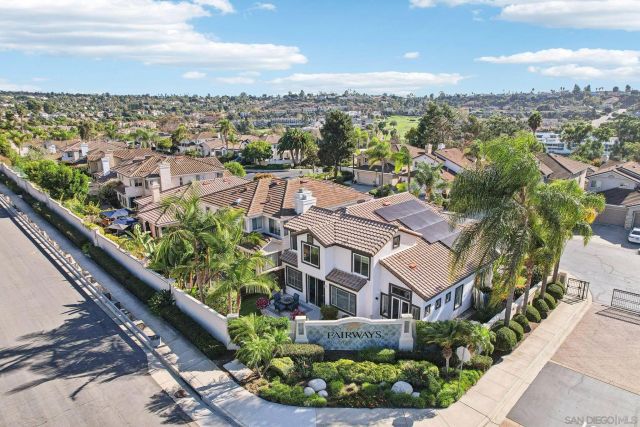 2904 Avenida Valera, Carlsbad, CA 92009