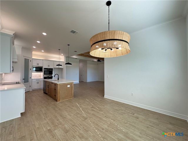 9303 Blackhawk Drive, Temple, TX 76502