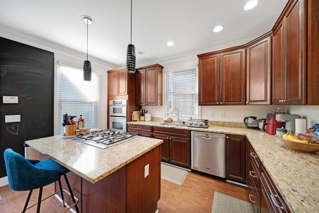 1018 Perry Street, 10-101, Columbus, OH 43201