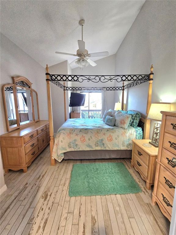 Image 19 of property listing at 113 LAGOON COURT, New Smyrna Beach, FL 32169