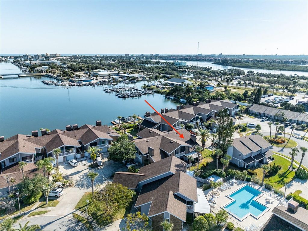 Image 25 of property listing at 113 LAGOON COURT, New Smyrna Beach, FL 32169