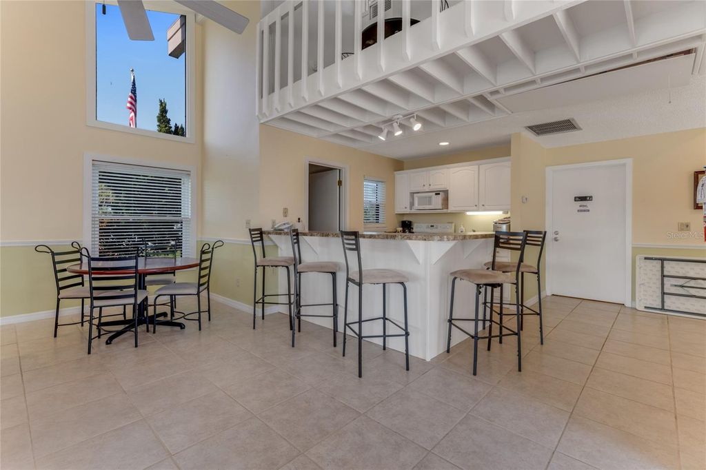 Image 32 of property listing at 113 LAGOON COURT, New Smyrna Beach, FL 32169