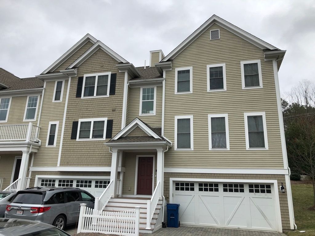 4 Reserve Way D, Burlington, MA 01803