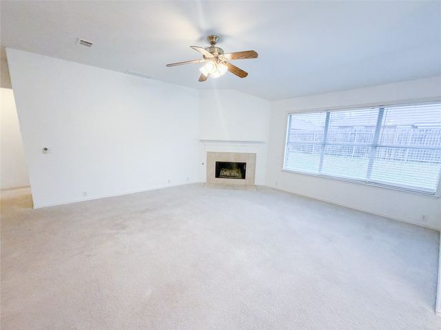 1737 White Feather Lane, Fort Worth, TX 76131