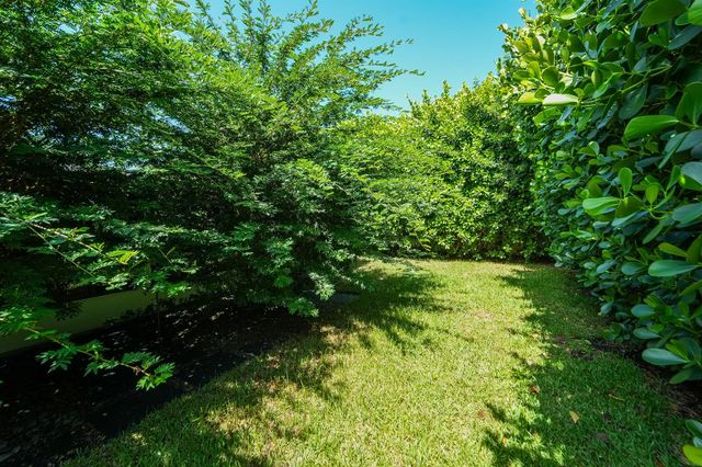 722 Greenbriar Drive, Lake Park, FL 33403