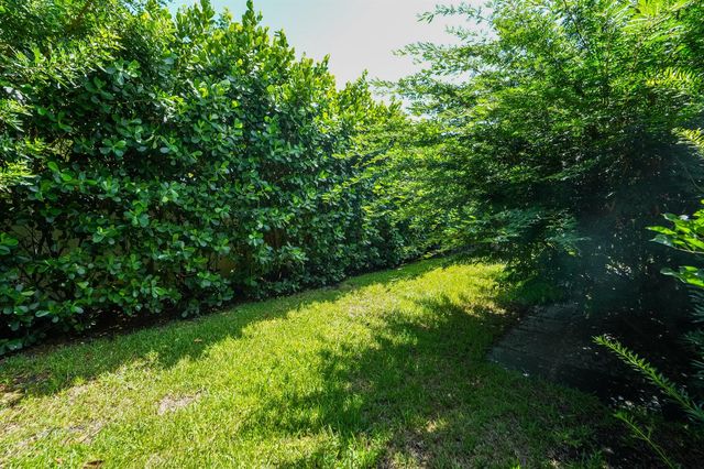 722 Greenbriar Drive, Lake Park, FL 33403