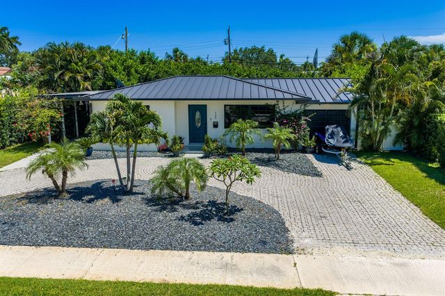 722 Greenbriar Drive, Lake Park, FL 33403