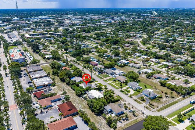722 Greenbriar Drive, Lake Park, FL 33403