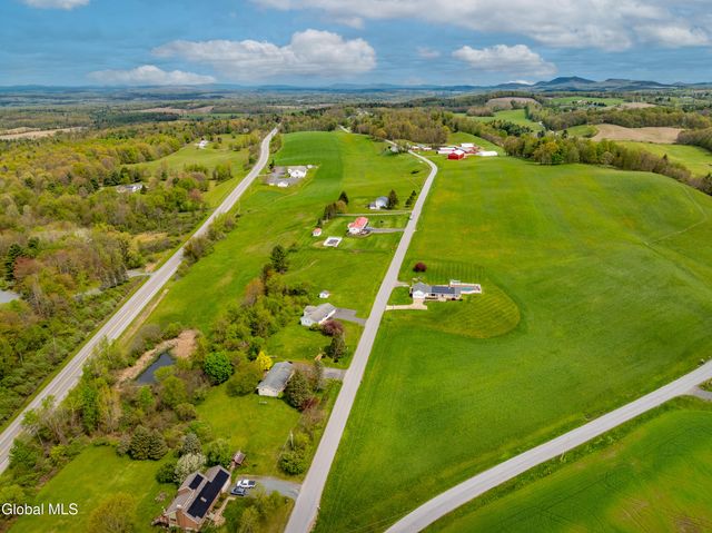 57 Casey Road, Schaghticoke, NY 12154