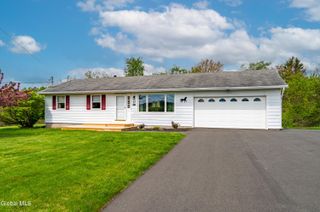 57 Casey Road, Schaghticoke, NY 12154