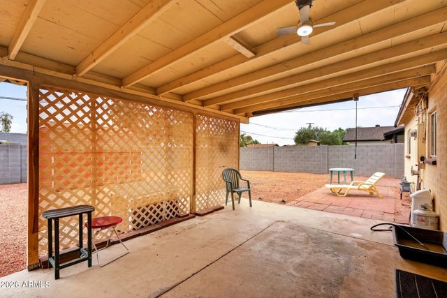 2029 W SUNNYSIDE Avenue, Phoenix, AZ 85029