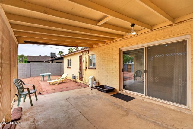 2029 W SUNNYSIDE Avenue, Phoenix, AZ 85029