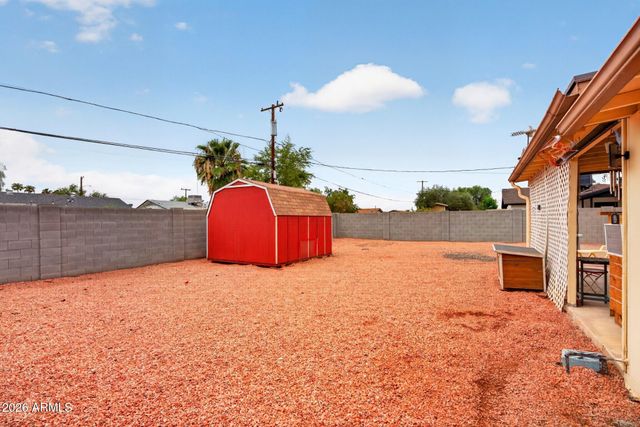 2029 W SUNNYSIDE Avenue, Phoenix, AZ 85029