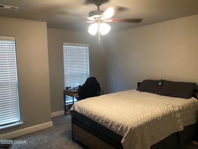 1810 Line Drive, Webb City, MO 64870