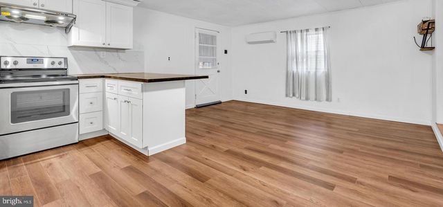 29 SCHOOL LN, Springfield, PA 19064