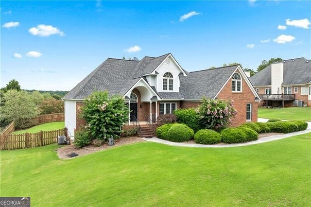 707 Overlook Drive, Winder, GA 30680