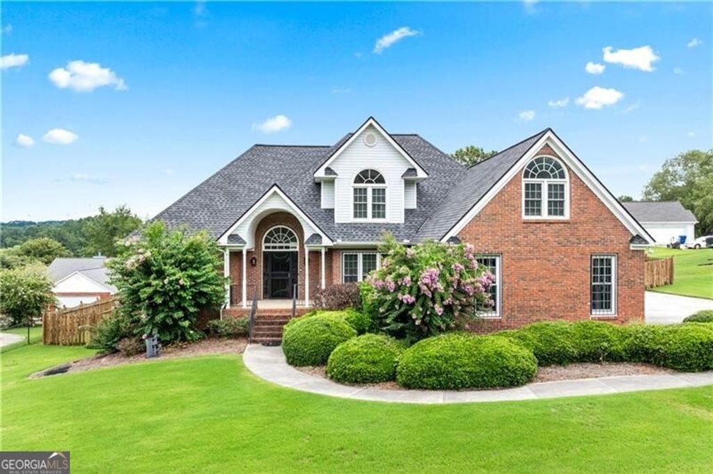 707 Overlook Drive, Winder, GA 30680