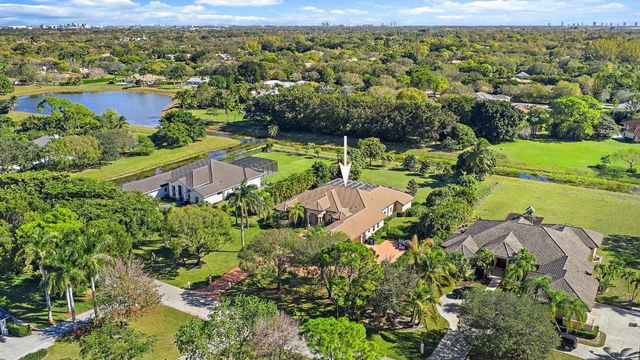 8480 Man O War Road, Palm Beach Gardens, FL 33418