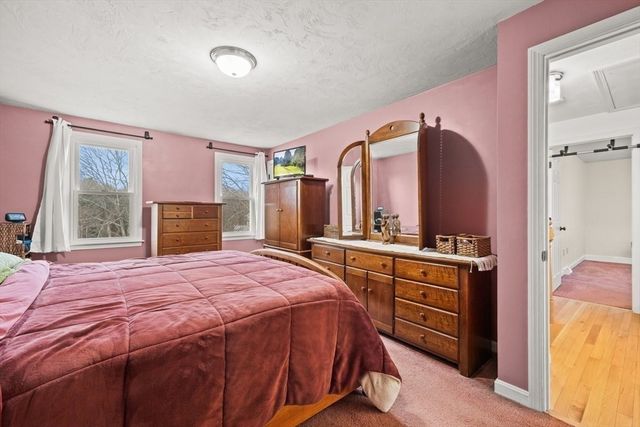 73 Elyse Rd, Mansfield, MA 02048