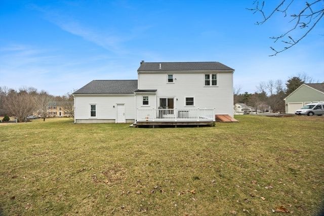 73 Elyse Rd, Mansfield, MA 02048
