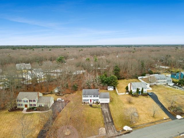 73 Elyse Rd, Mansfield, MA 02048