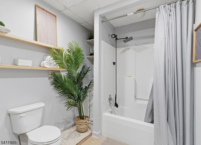 417 Deer Field Ln, Montague Twp., NJ 07827