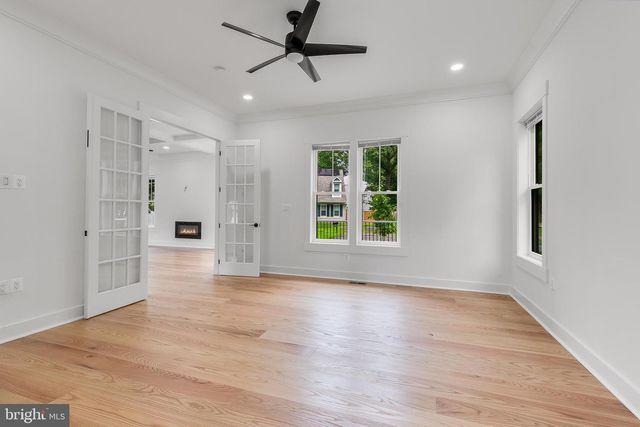 2817 DEREK RD, Alexandria, VA 22306