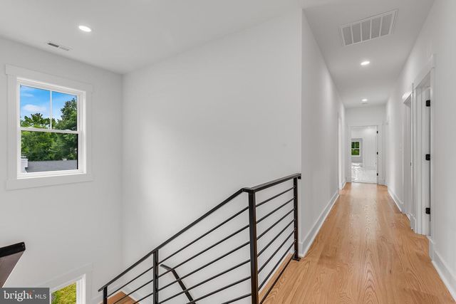 2817 DEREK RD, Alexandria, VA 22306