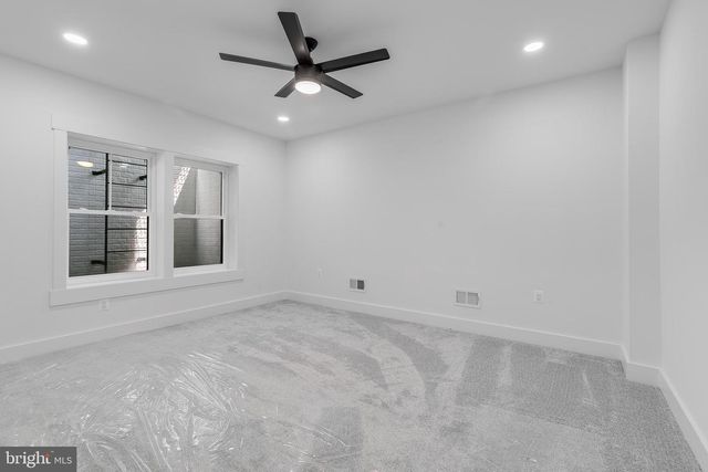 2817 DEREK RD, Alexandria, VA 22306