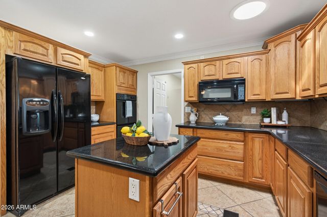 10702 W WEDGEWOOD Drive, Sun City, AZ 85351