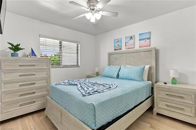 1316 SE 29th ST, Cape Coral, FL 33904