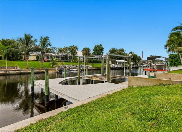 1316 SE 29th ST, Cape Coral, FL 33904