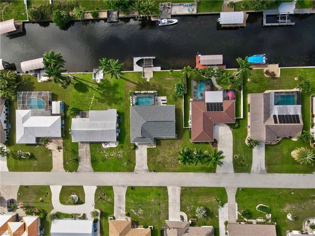 1316 SE 29th ST, Cape Coral, FL 33904